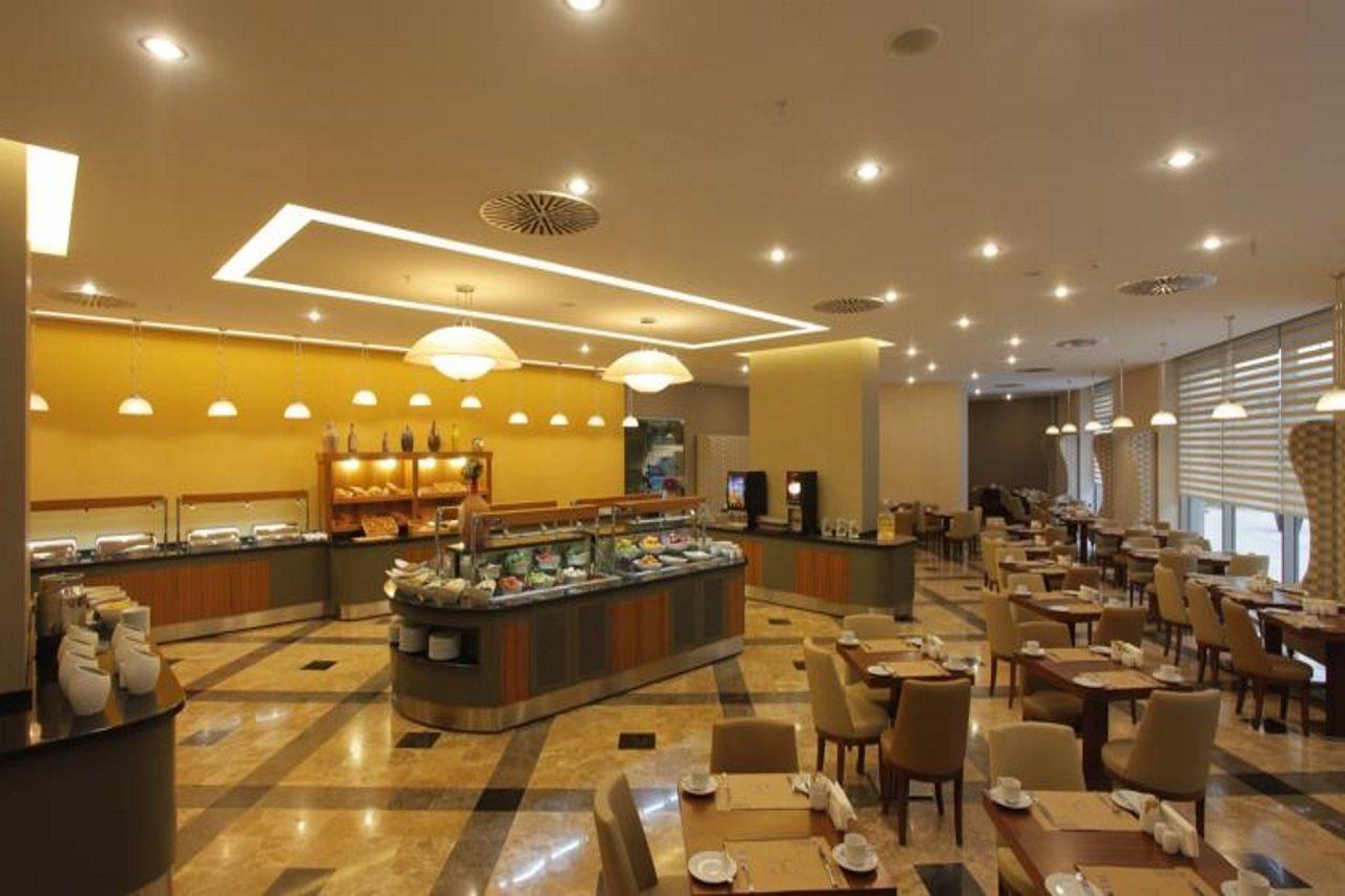Istanbul Gonen Hotel Istambul Exterior foto The restaurant